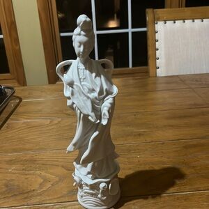 Japanese Art, ceramic or porcelain vintage